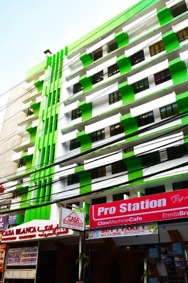 Casa Blanca Apartment Manila Zewnętrze zdjęcie